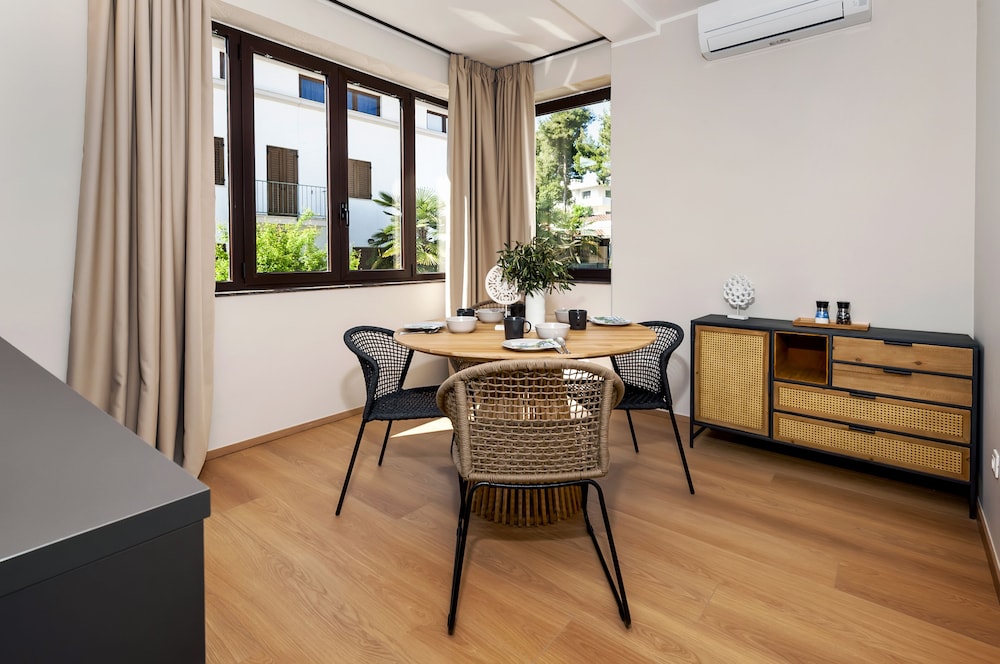 Deluxe Apartment, 1 Bedroom - Photo 8