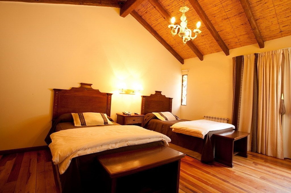Deluxe Twin Room, 2 Twin Beds photo 2