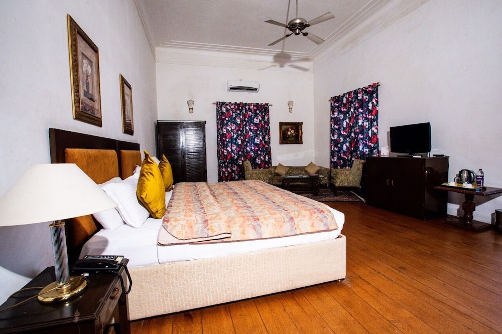 Luxury Suite, 1 King Bed