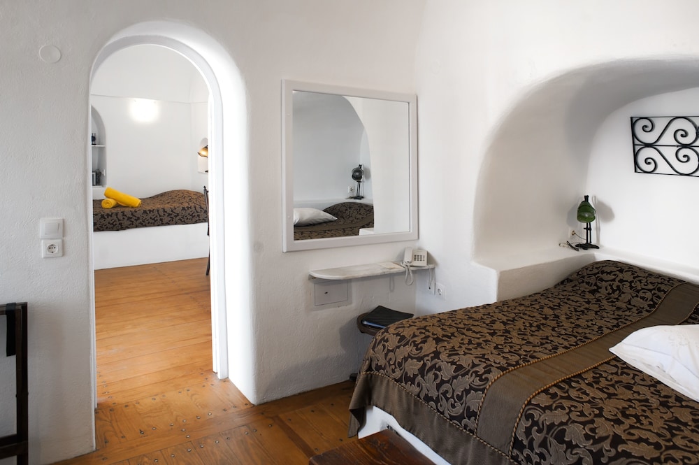 Executive Suite, Jetted Tub (Caldera View)