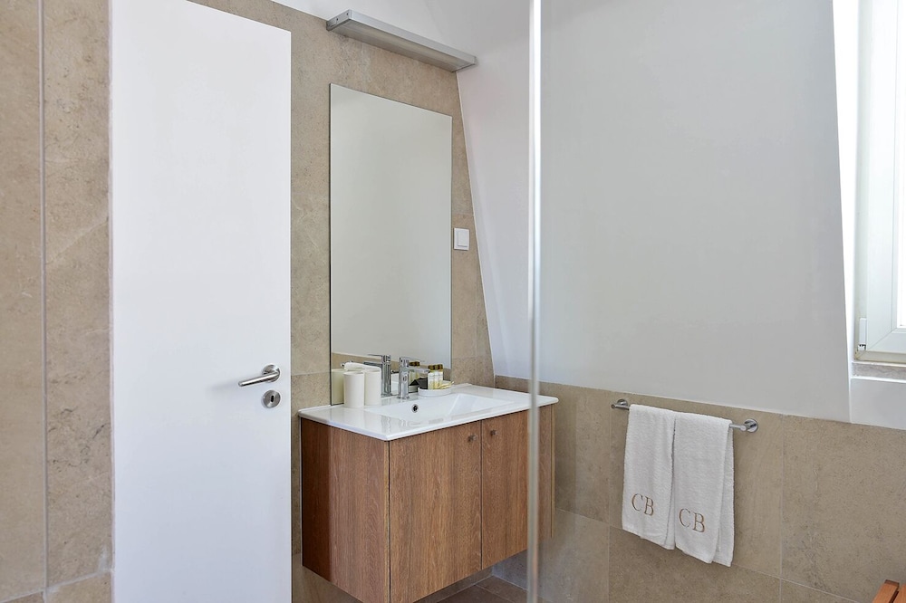 Deluxe Suite - Photo 30