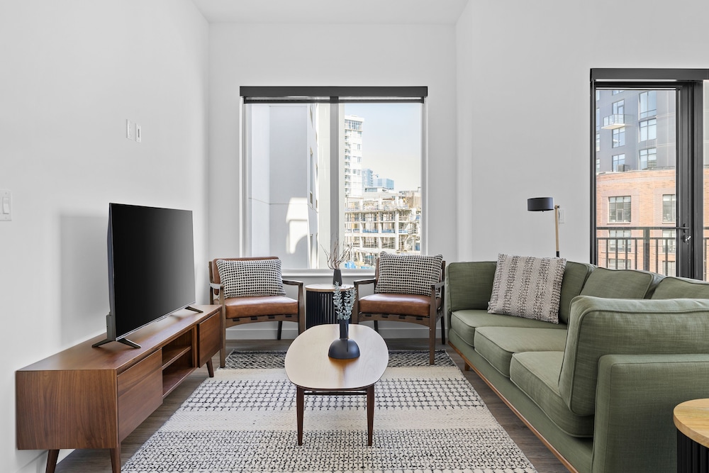 Three Bedroom Suite with Balcony