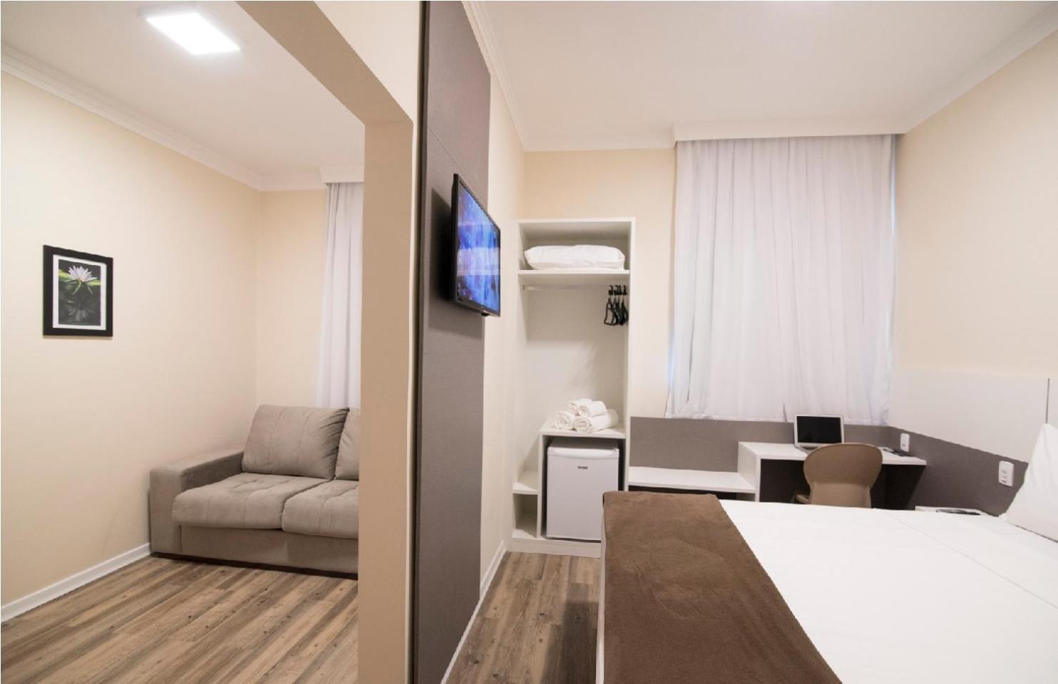 Master Triple Room (1 Double Bed + 1 Sofa Bed)