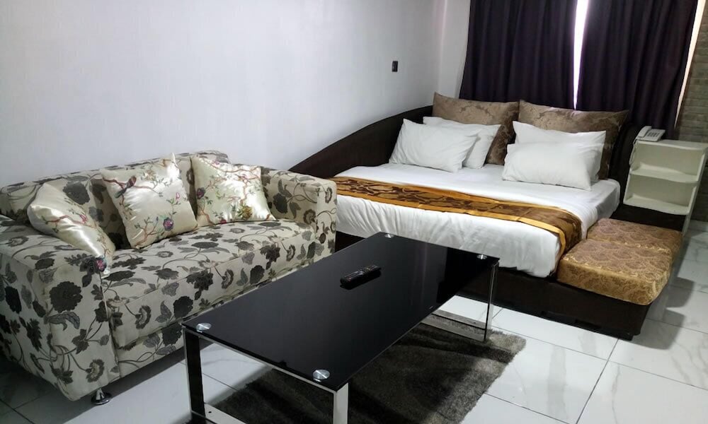 Standard Room, 1 Queen Bed photo 1