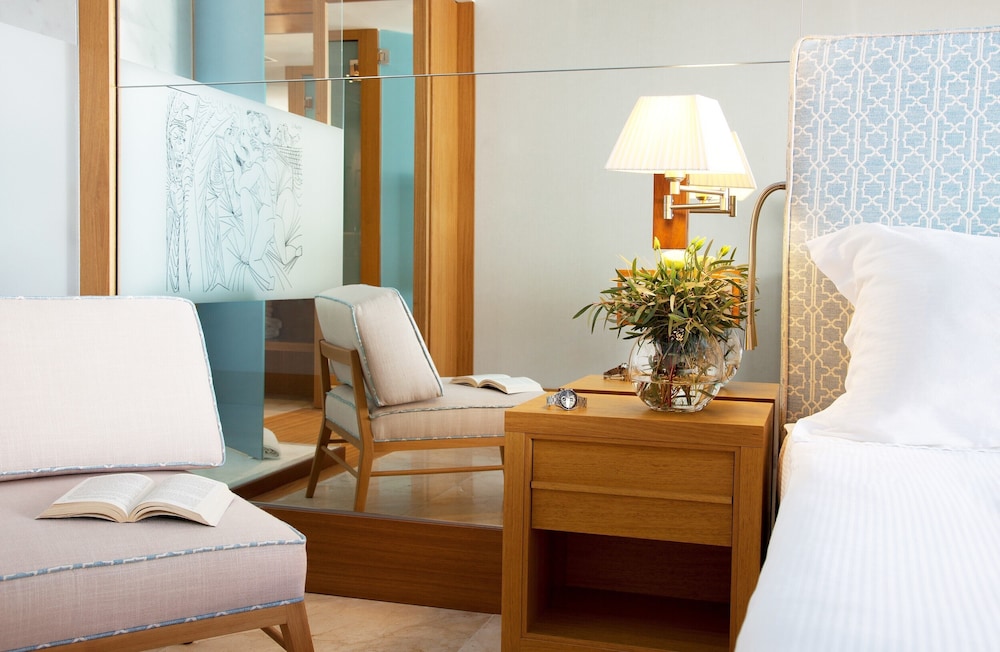 Deluxe Double Room, Private Pool - Photo 5
