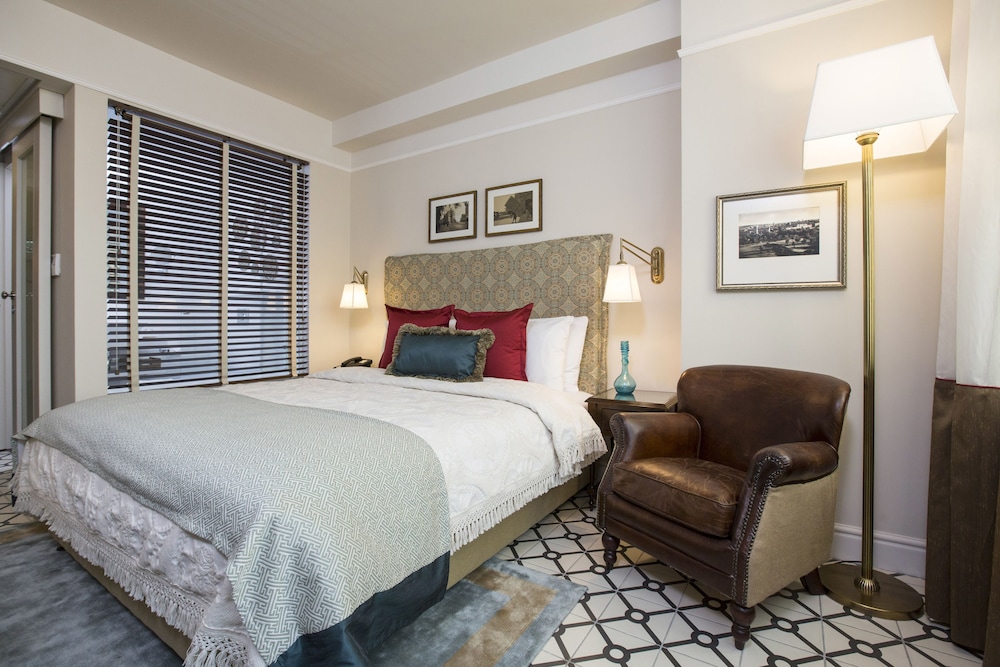 Classic Double or Twin Room photo 3