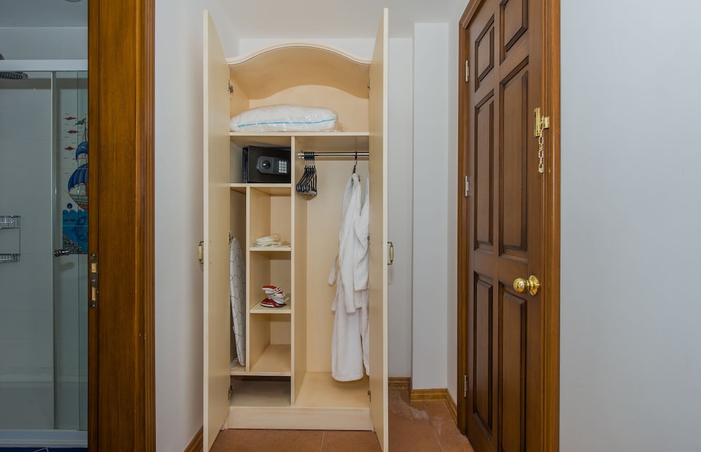 Deluxe Single Room, Sea View photo 2