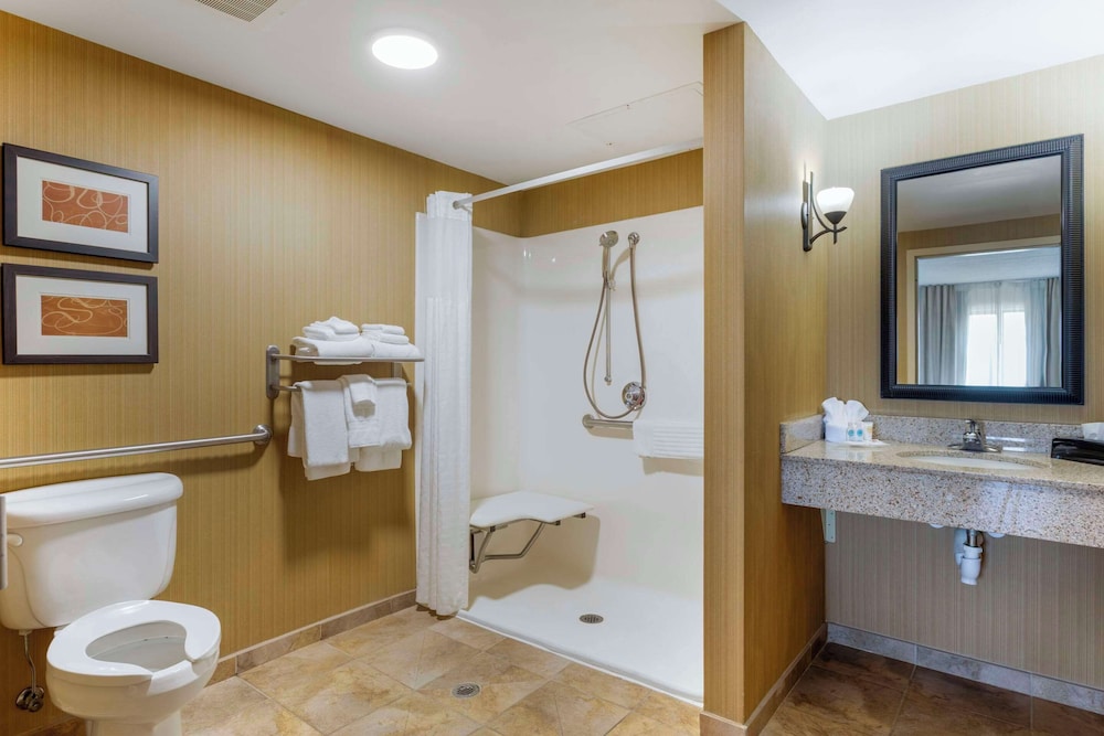 Suite, Multiple Beds, Accessible, Non Smoking - Photo 3