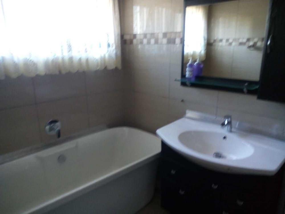 Standard Double Room photo 3