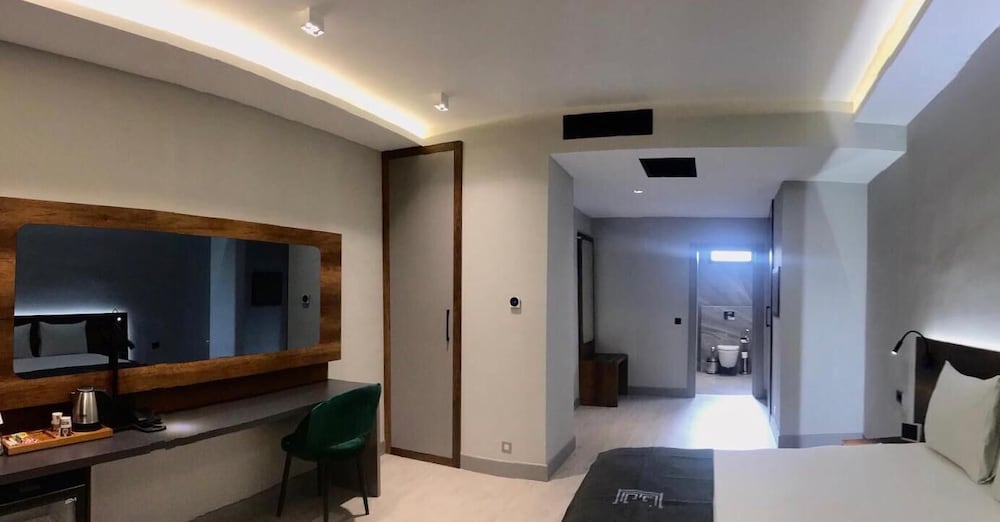 Standard Double Room - Photo 5