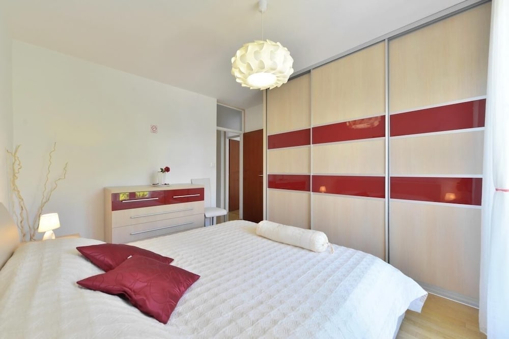 Apartment (SaMa - modern & comfortable - A1(5+2))