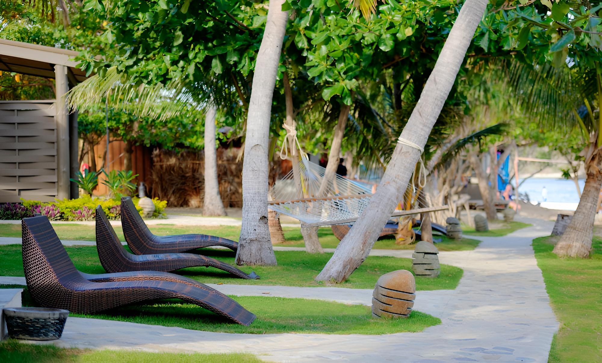 Beachfront Villa photo 6