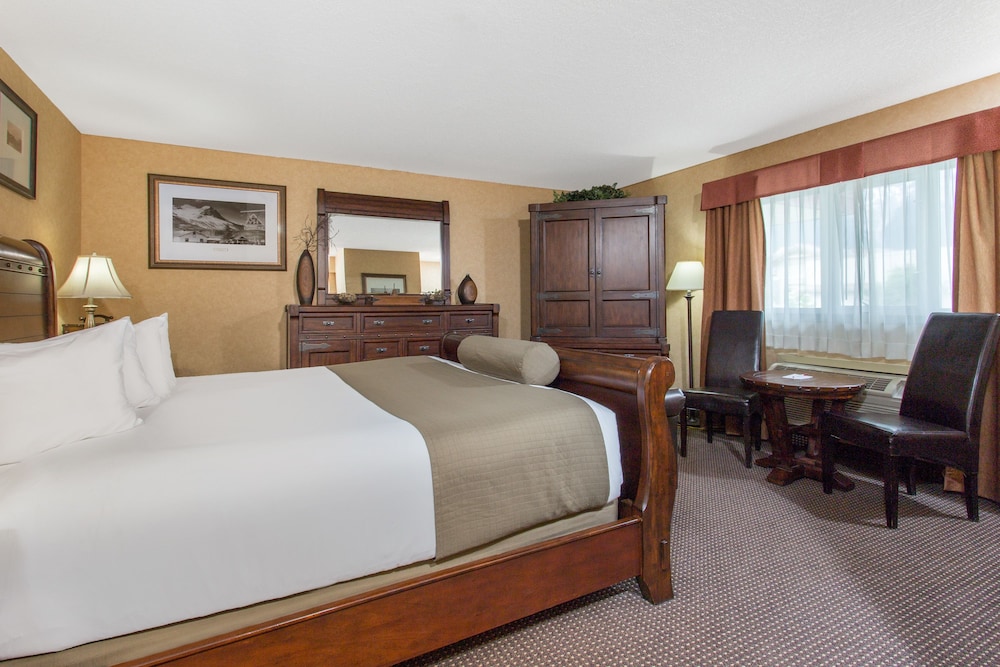 Suite (Pullman) photo 2