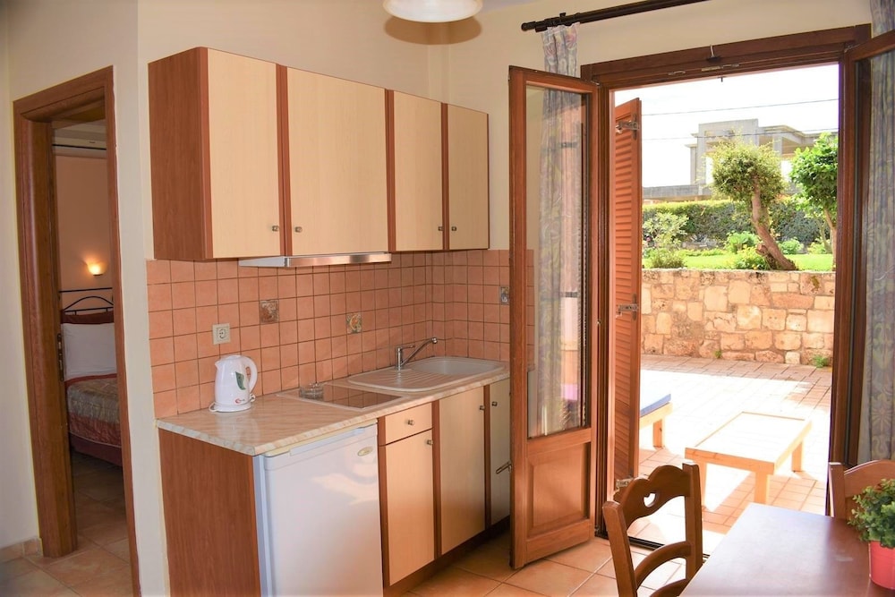 Apartment, Ground Floor (Small) - Photo 3