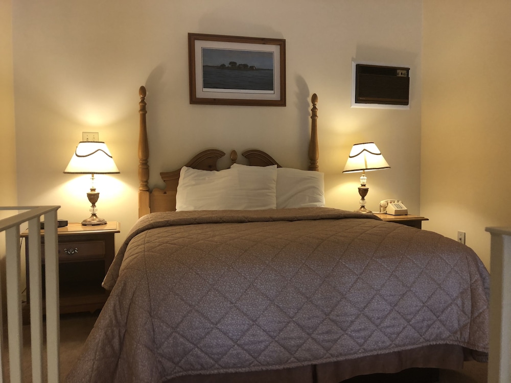 Superior Loft, 1 Double Bed with Sofa bed, Balcony, St. Lawrence River View photo 2