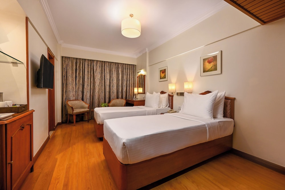 Superior Room + Buffet Breakfast + 20% on Food and Soft beverages + Wi-Fi - Photo 5
