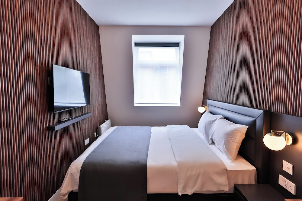 Luxury Double Room photo 1