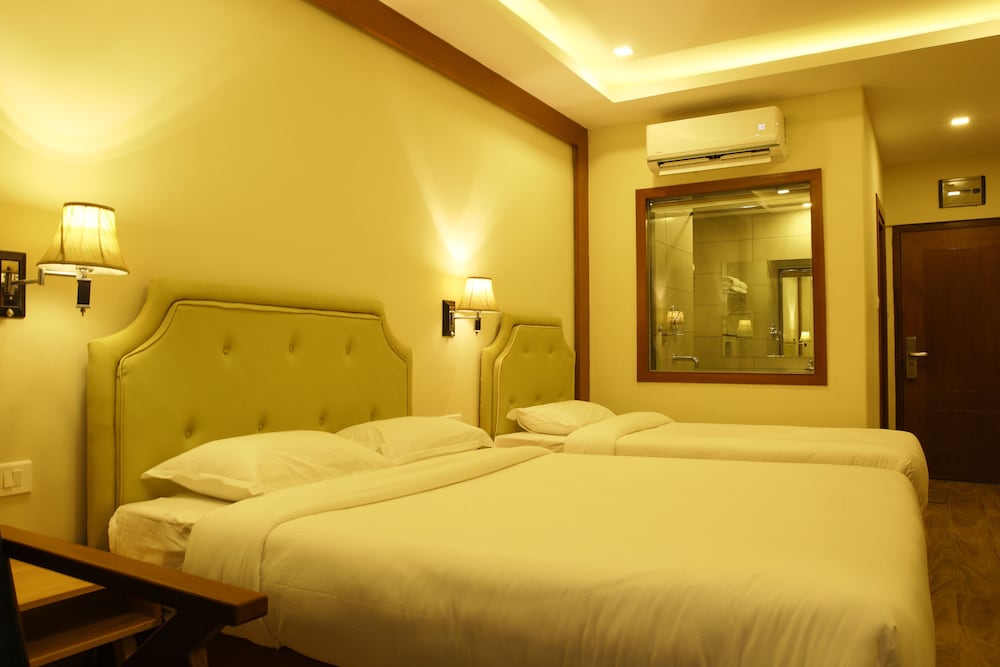 Deluxe Twin Room - Photo 4