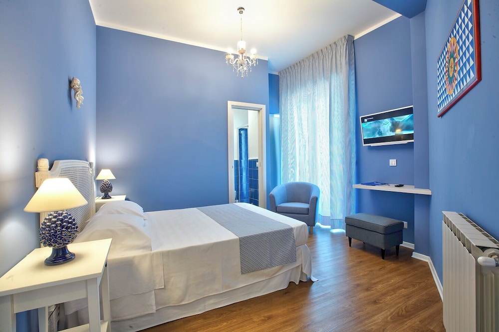 Deluxe Double Room, Balcony, City View