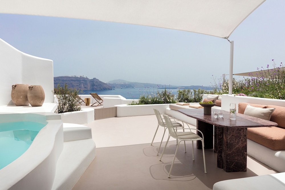 Grand Two Bedroom Suite