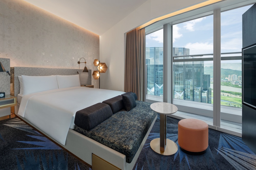 Room, 1 King Bed, Terrace (Mega Room)