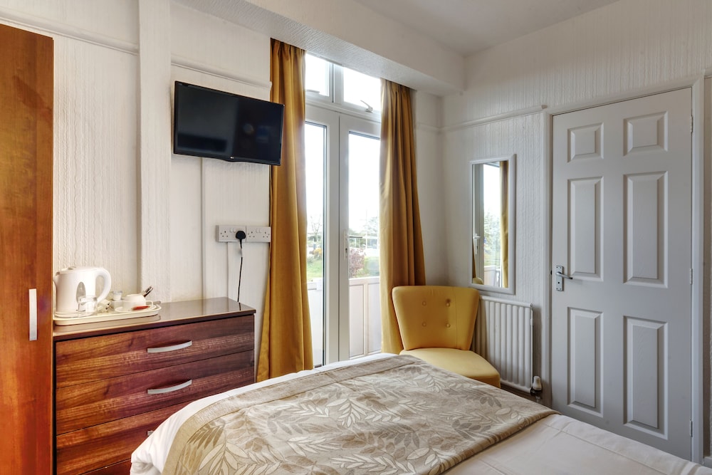 Superior Single Room, 1 Twin Bed, Sea View photo 3