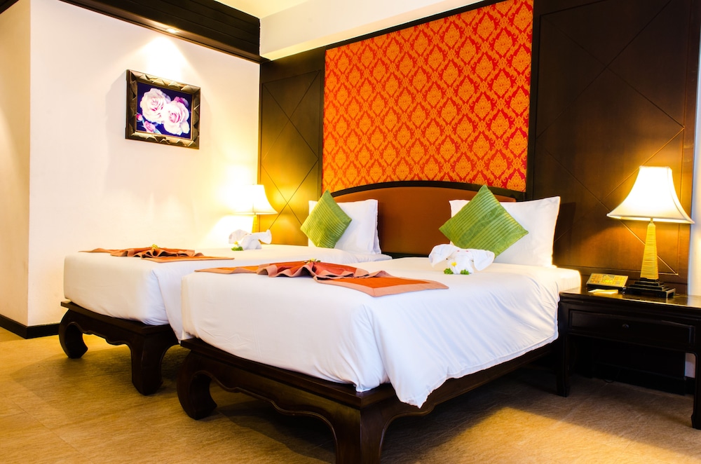 Deluxe Room - Photo 2