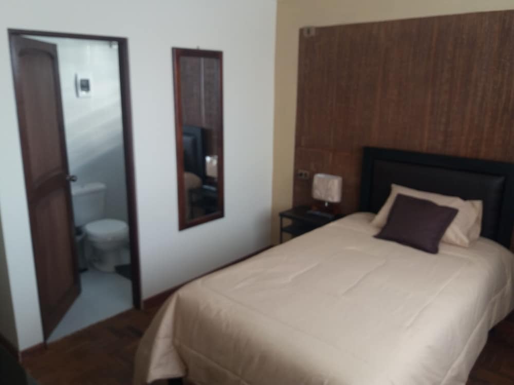 Standard Single Room