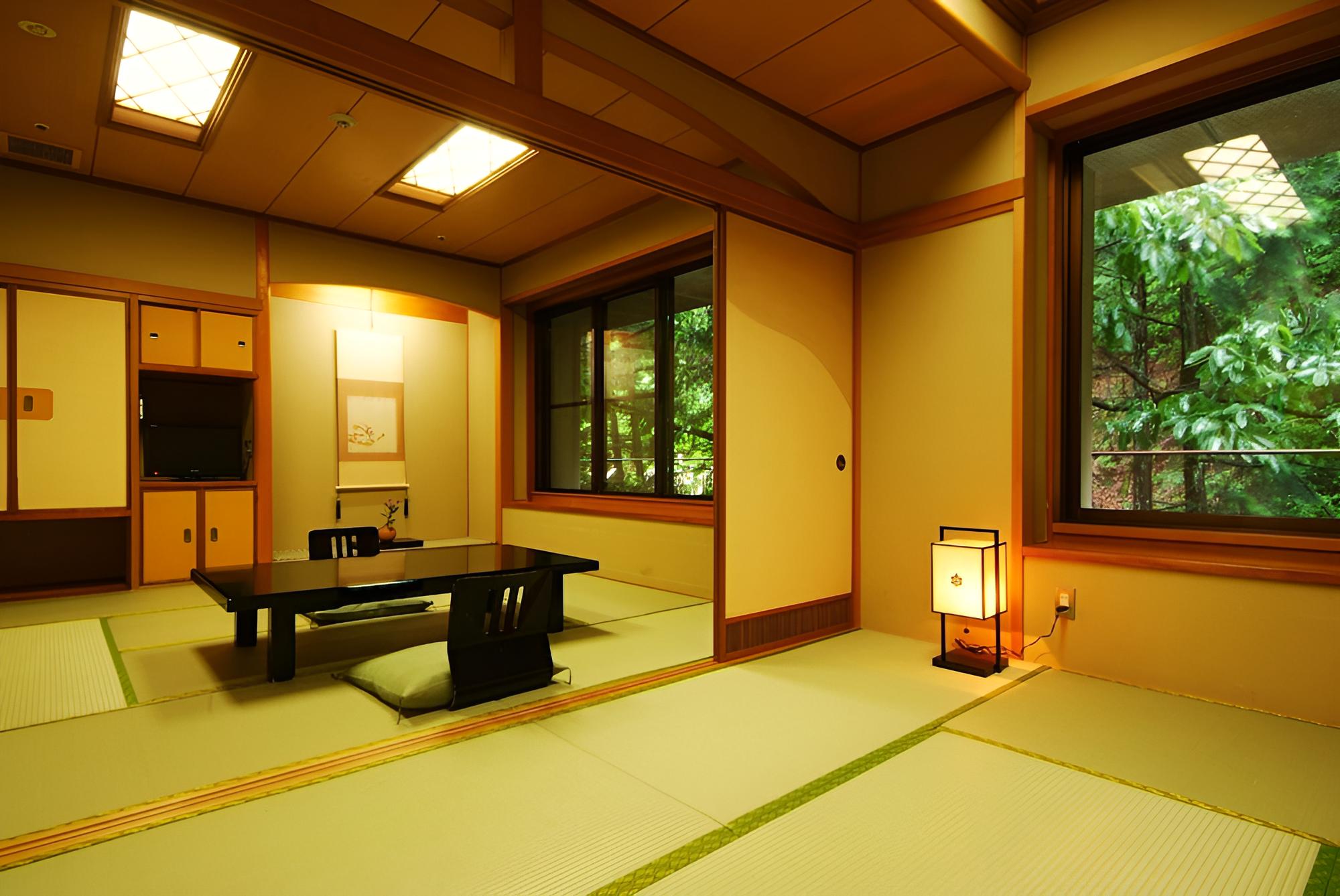 Deluxe Japanese Style Room photo 1