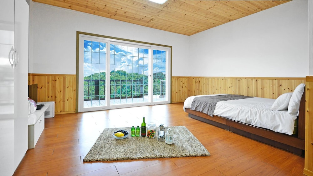 Basic Room, 1 Bedroom (Duby ( F1 )) - Photo 2