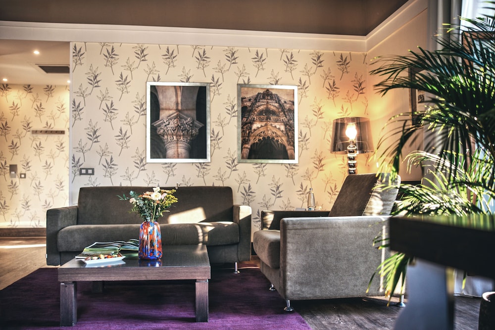 Junior Studio Suite, 1 Bedroom photo 2