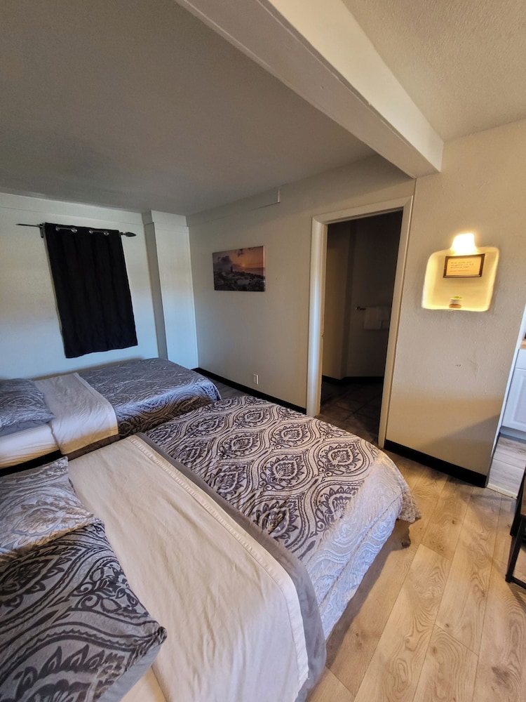 Deluxe Suite, Kitchen photo 1