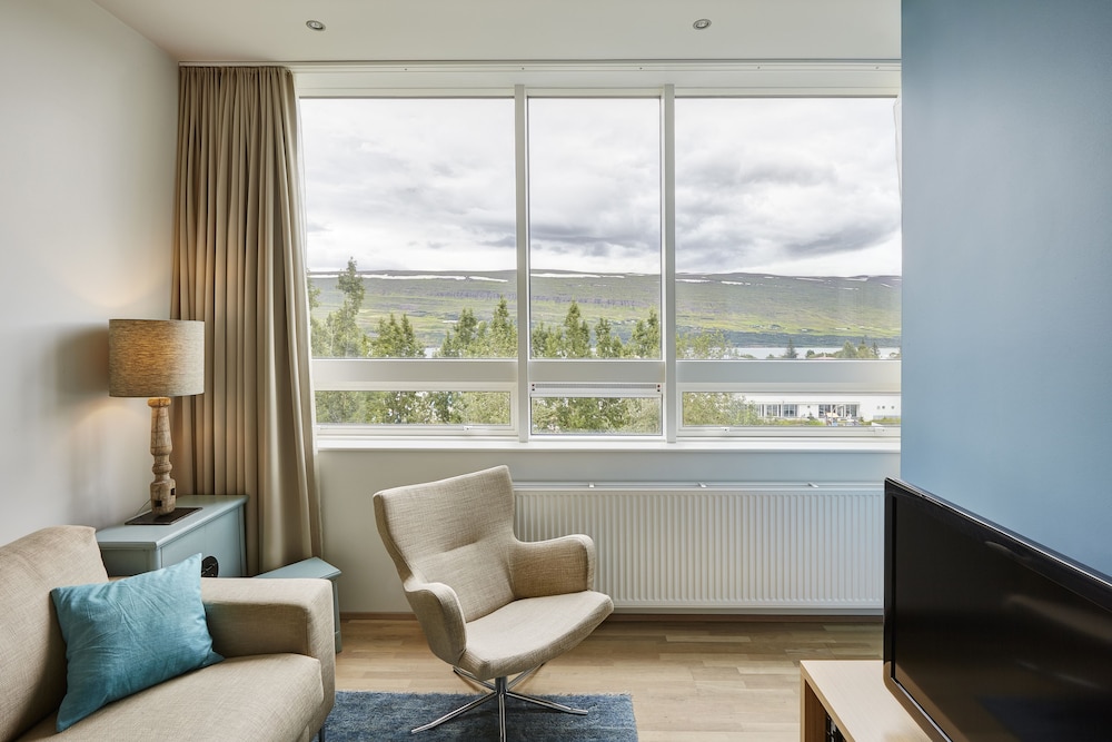 Suite, 1 Double Bed - Photo 4