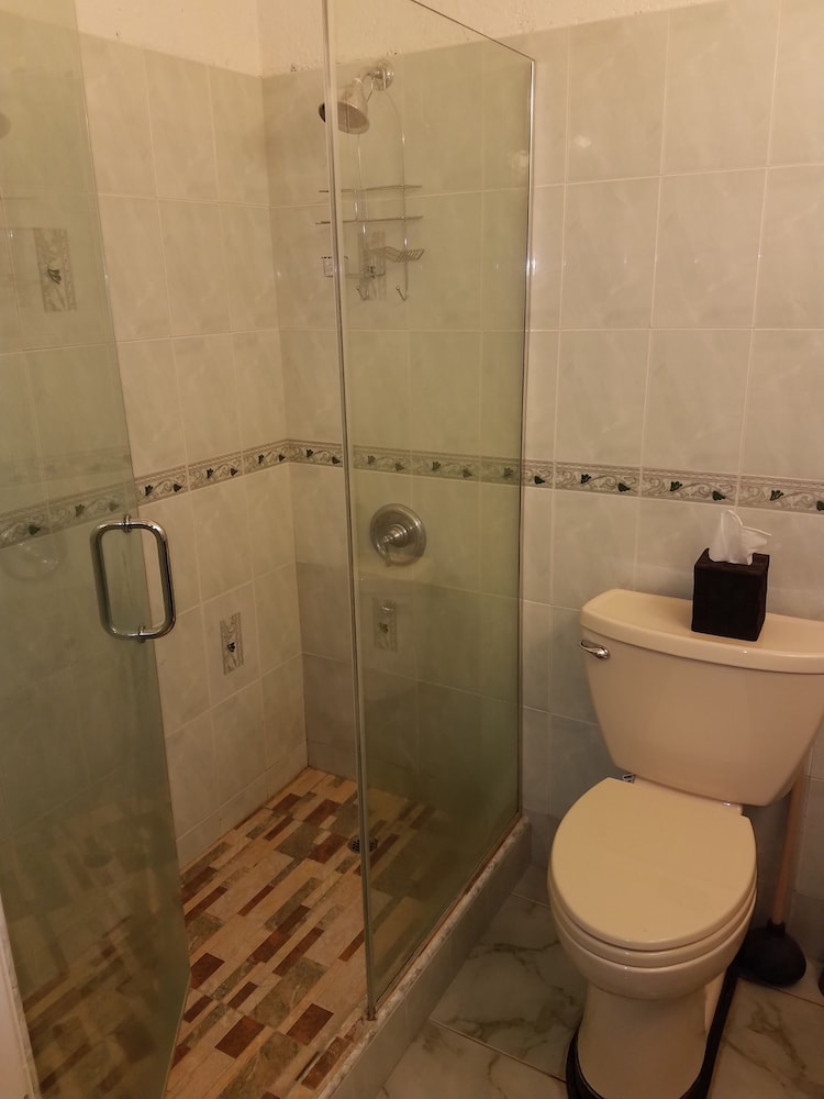 Superior Apartment, 2 Queen Beds, Patio, City View photo 2