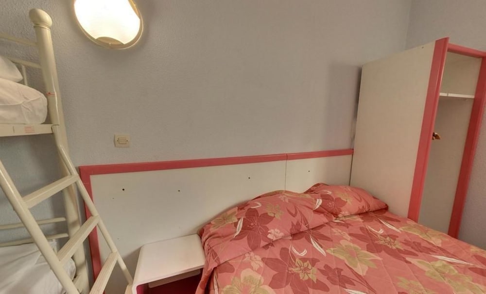 Comfort Quadruple Room photo 2