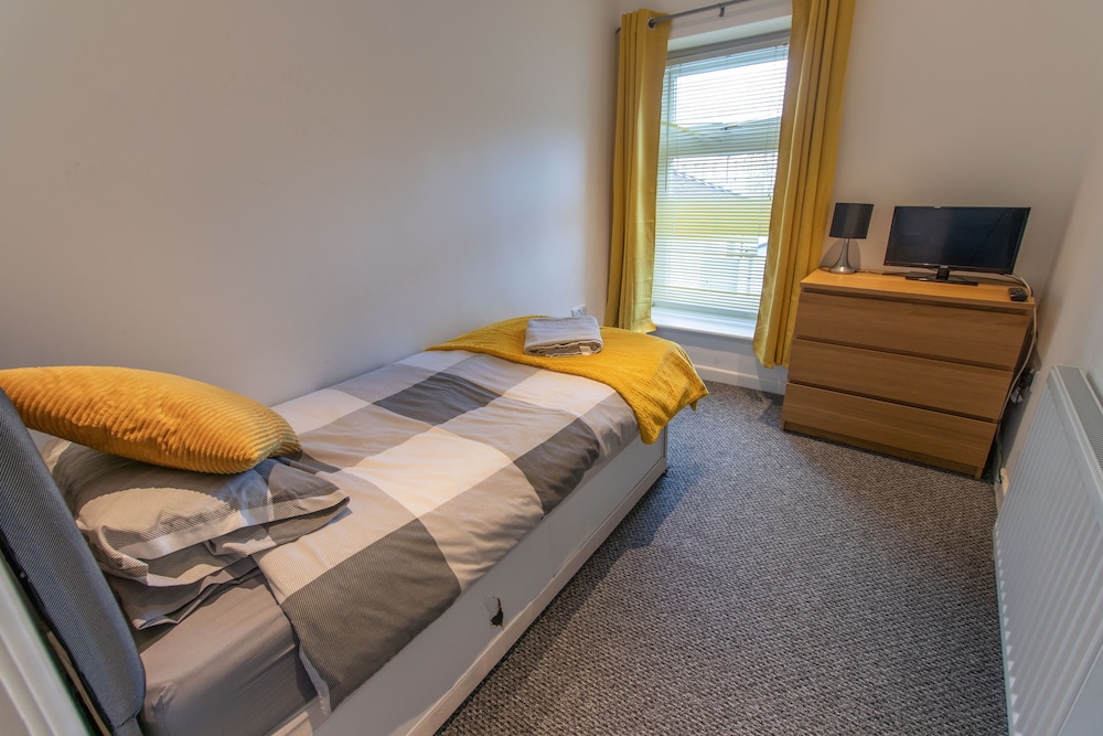House, 3 Bedrooms photo 3