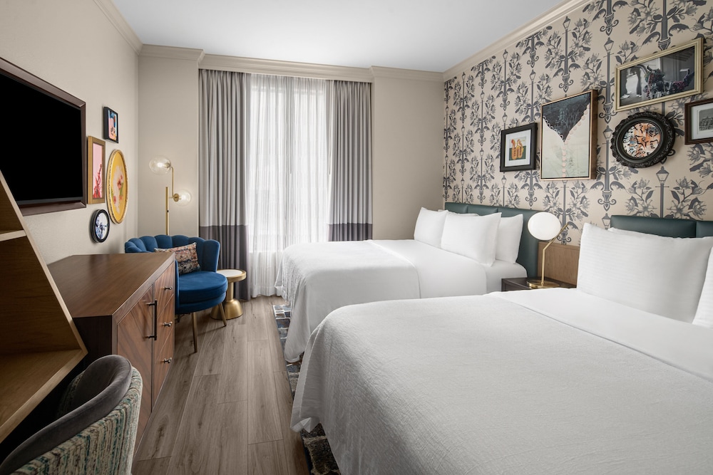 Standard Room, 2 Double Beds - Photo 4