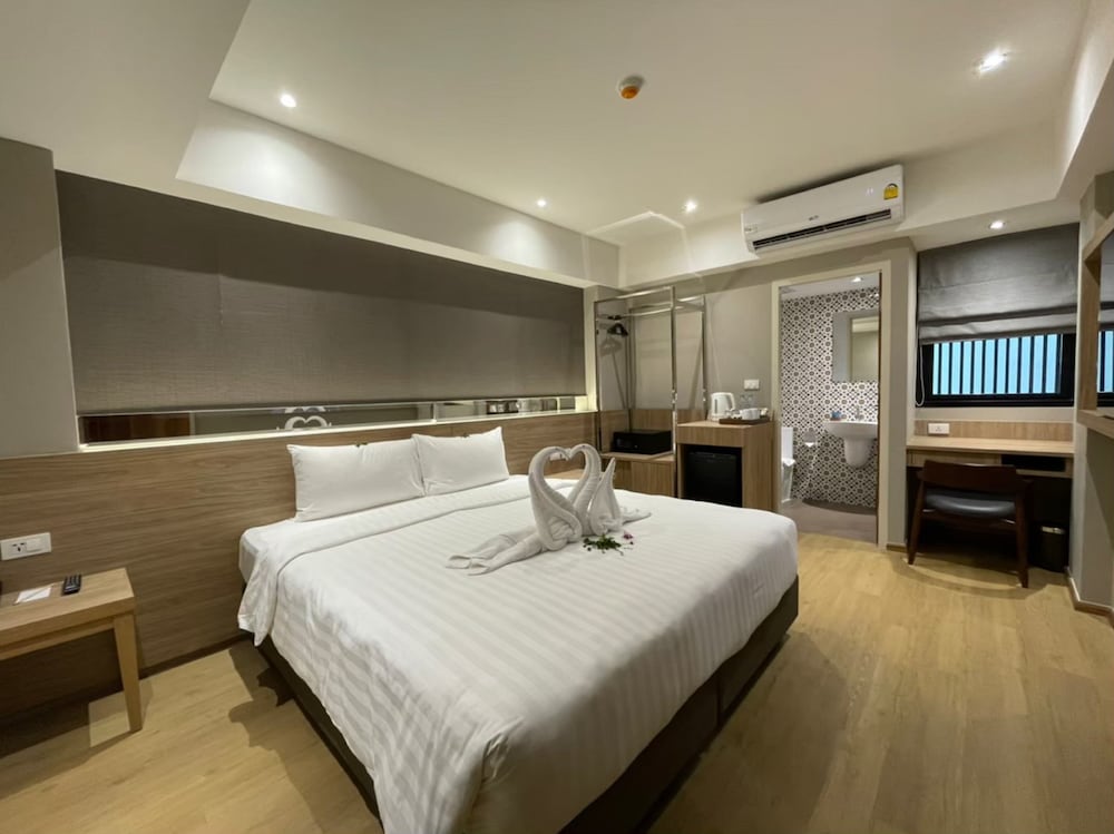 Standard Room, 1 Double Bed, Non Smoking photo 1