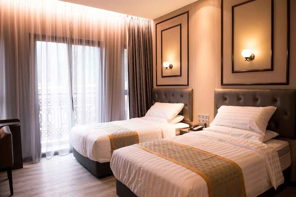 Superior Double or Twin Room photo 3