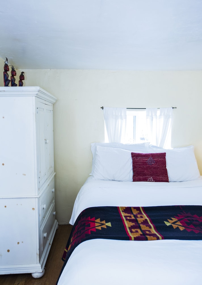 Classic Cabin, 1 Queen Bed (Frieda Lawrence Cabin) photo 2