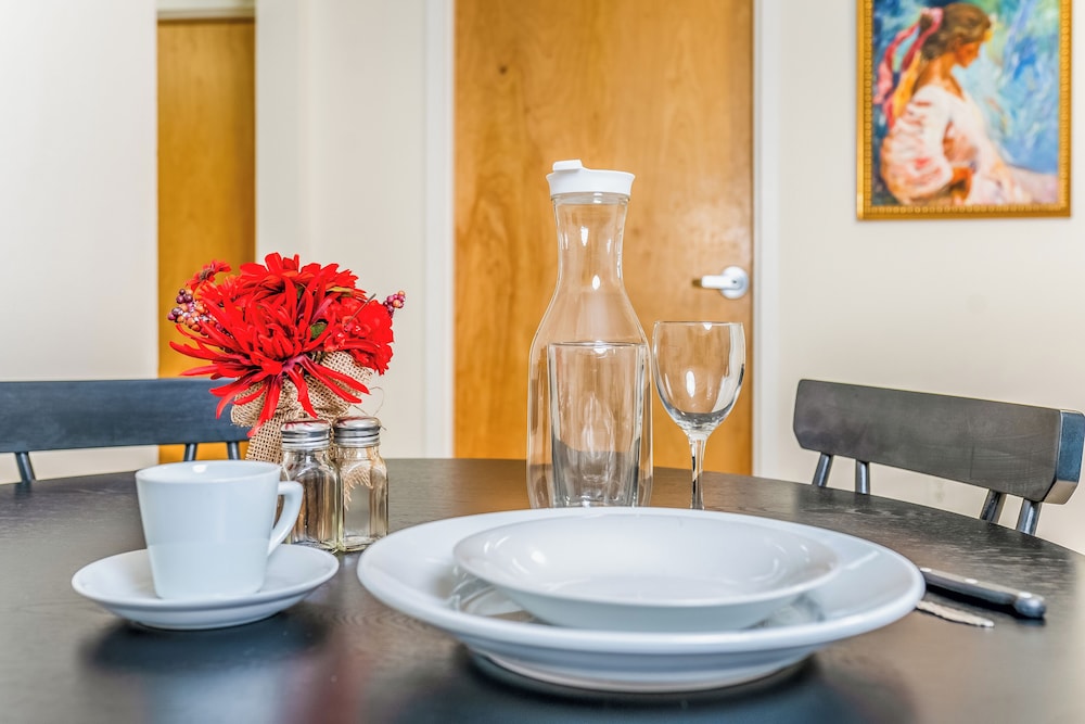 South River Suites — photo 41