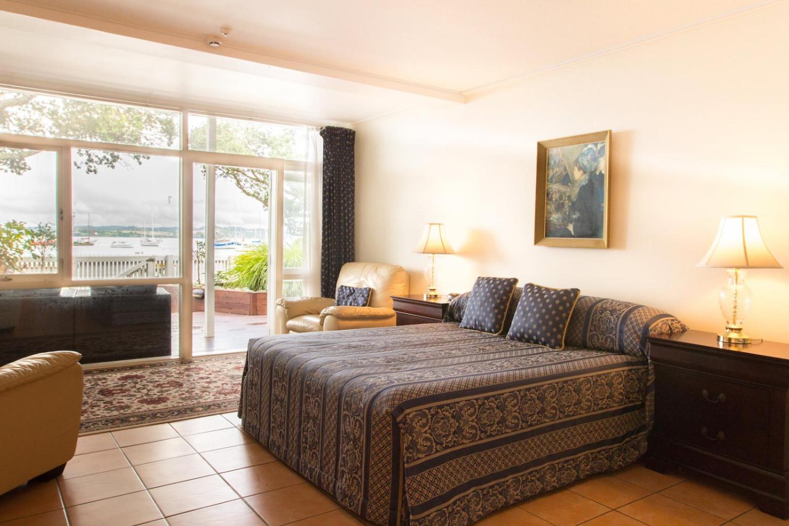 Waterfront Studio With Ocean View