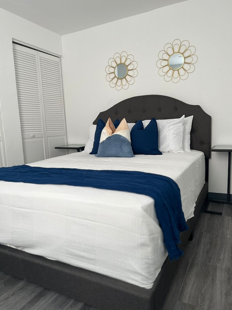 Basic Apartment