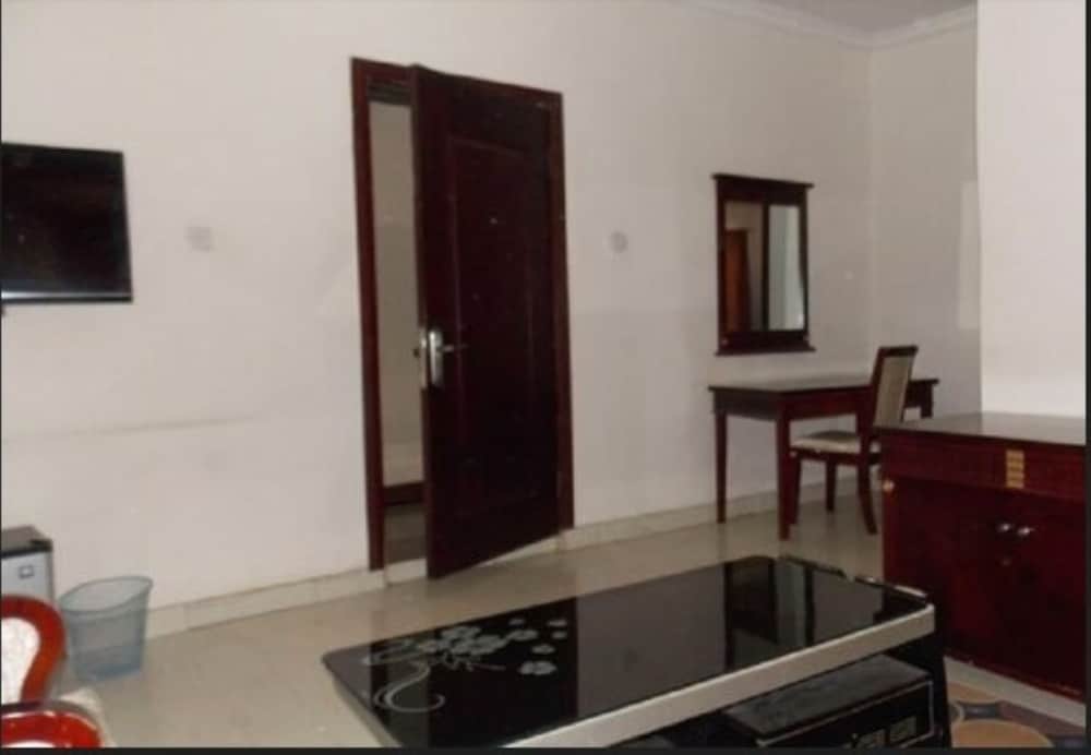 Royal Suite