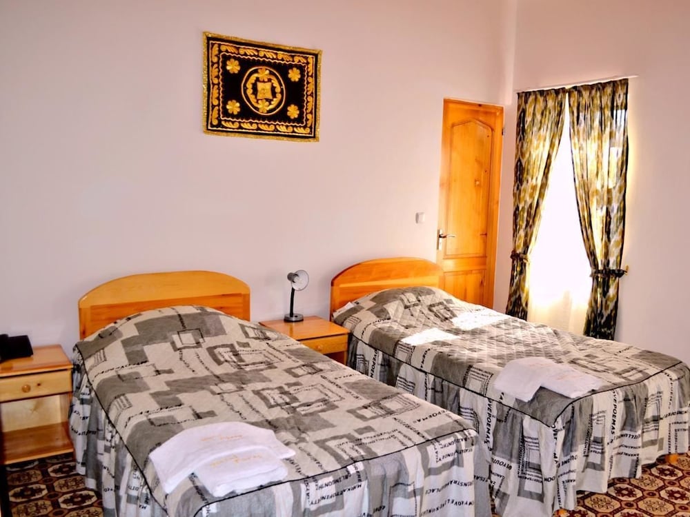 Standard Double Or Twin Room photo 2