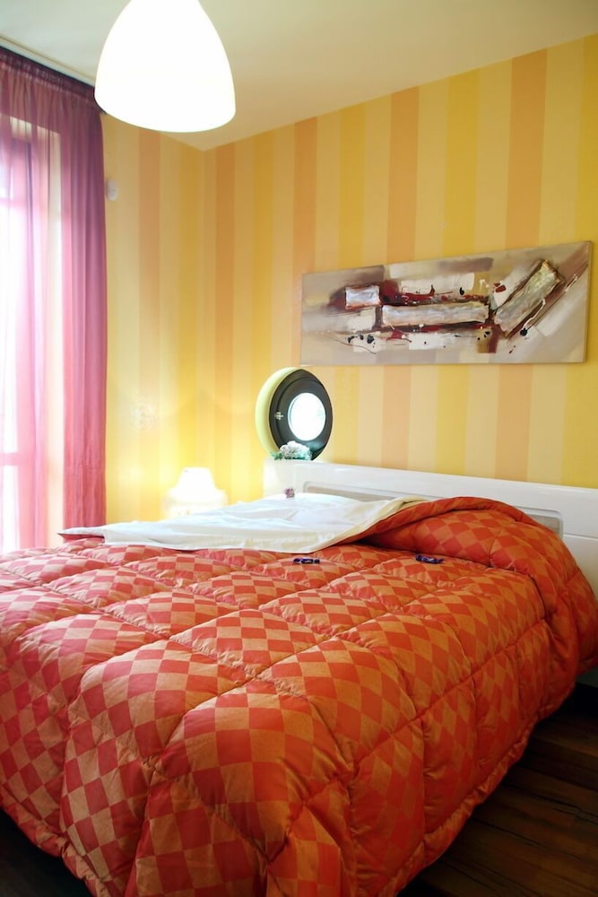Deluxe Double Room, Balcony photo 1