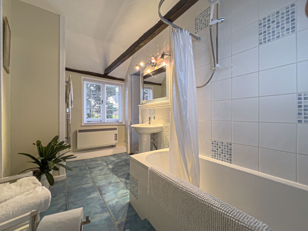 Double Room, Ensuite (Garden Room) - Photo 5