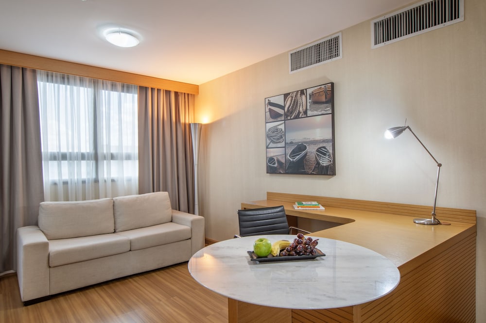 Penthouse (Suite)