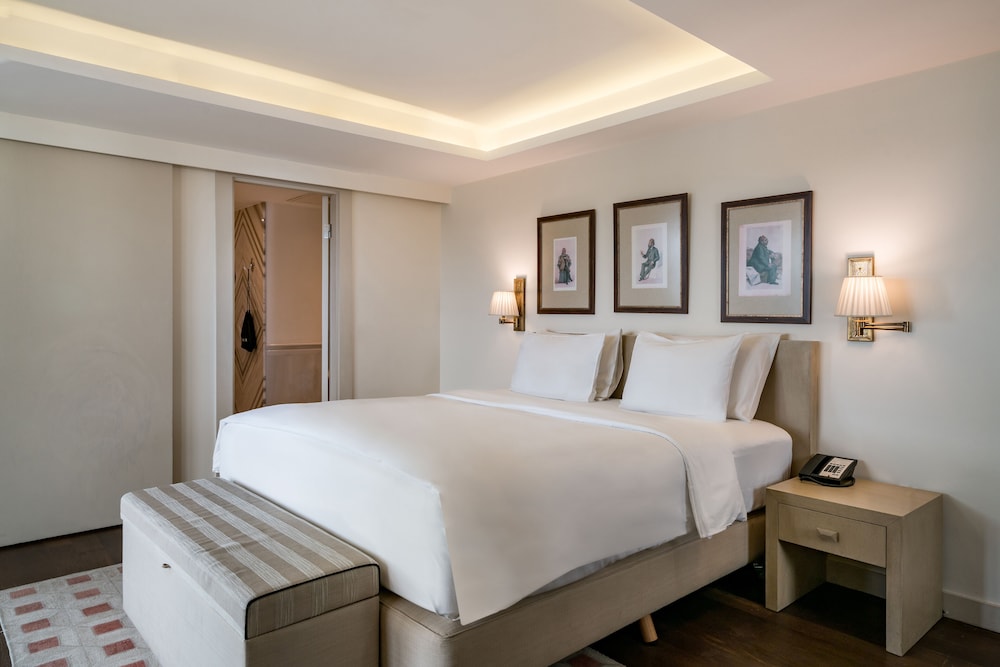 Presidential Suite (Bosphorus View) photo 2