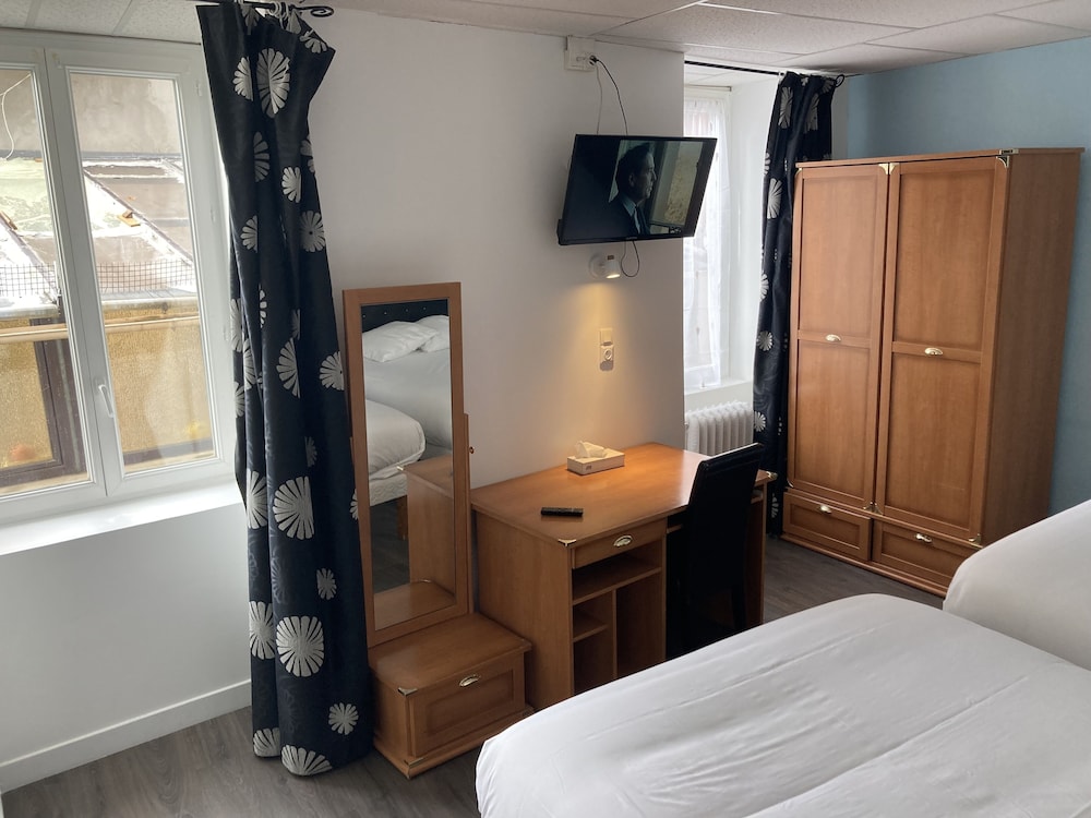 Classic Quadruple Room - Photo 2